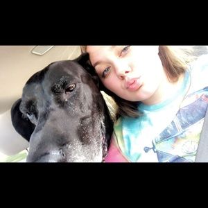 Meet your Posher, Emily